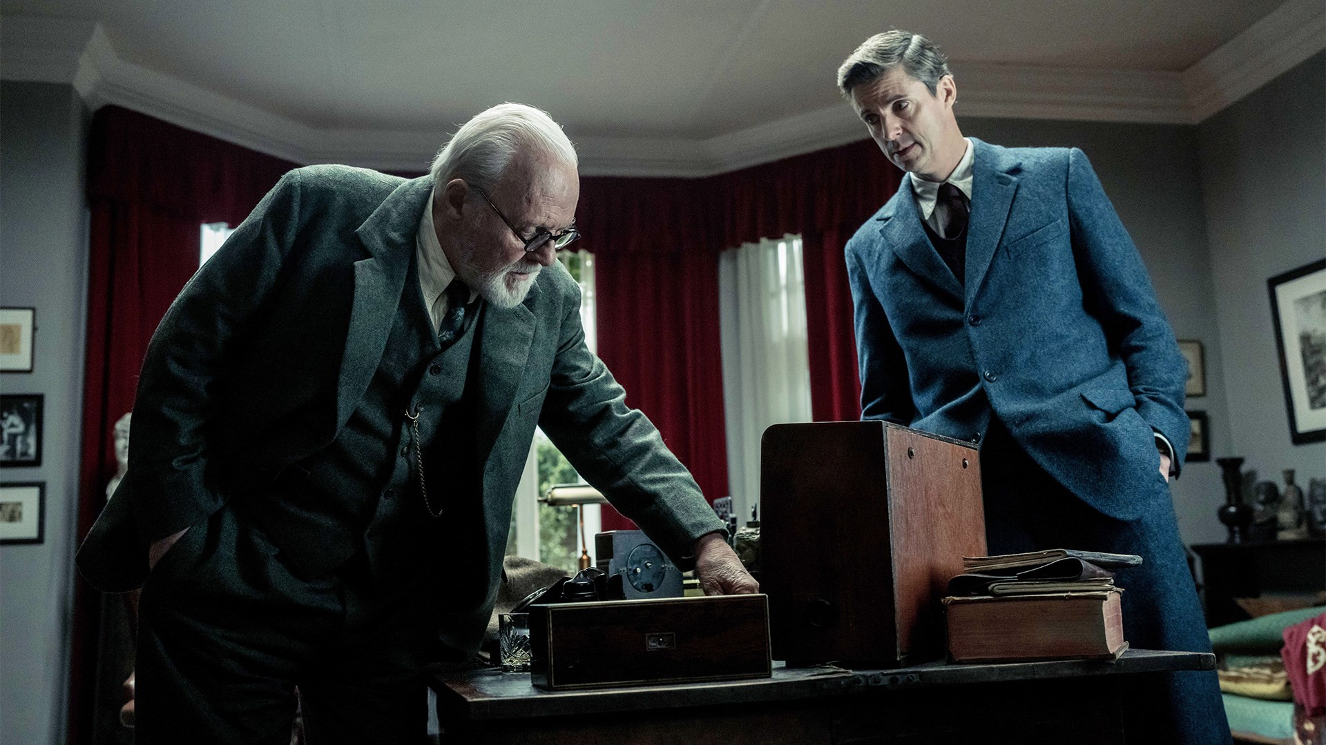Affiche du film Psychanalyse et religion : une entente possible ?