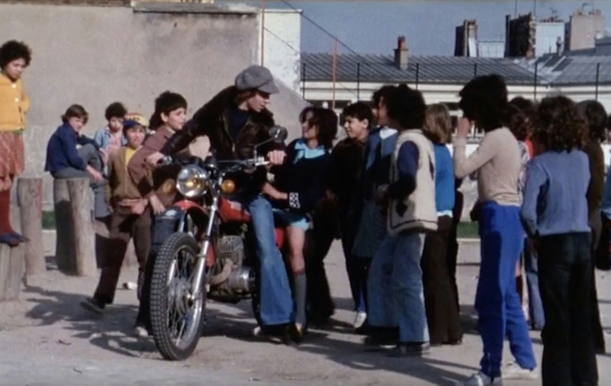 Affiche du film Les Ambassadeurs de Naceur Ktari