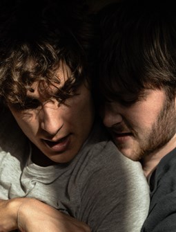 Affiche du film Entre deux eaux