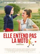 Affiche du film Elle entend pas la moto